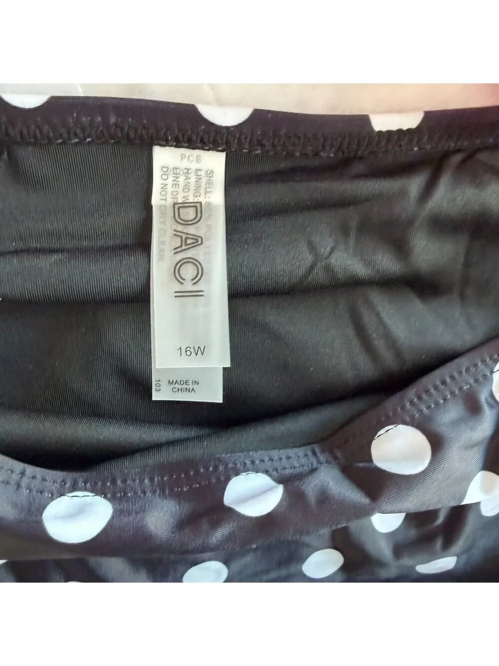 Daci NEW Women's Plus Size 2 Piece Polka Dot and Flounce Top Swimsuit Size 16W